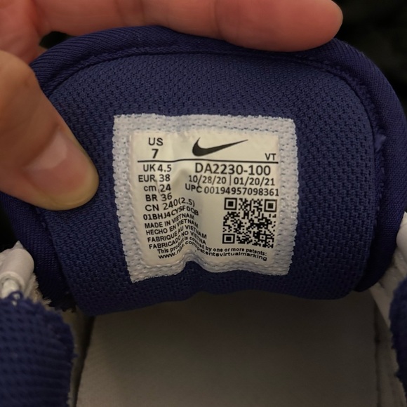 SOLD - Nike Air Max 96 ll Women’s Sneakers - White, Red, & Indigo - Size 7 - Picture 2 of 11